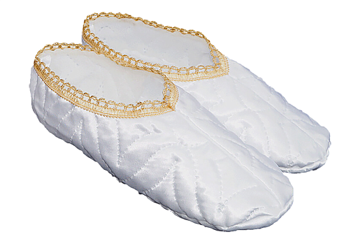 Тапочки атлас белые стеганные